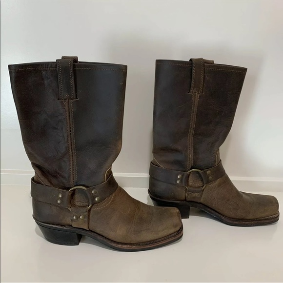 Frye Harness 12R Oiled Leather Boots - Picture 2 of 12